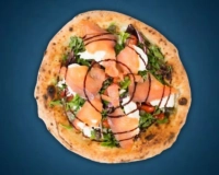 SALMON STRACCIATELLA